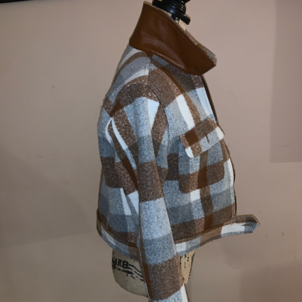 Checkered Jacket - Picture 2 of 4